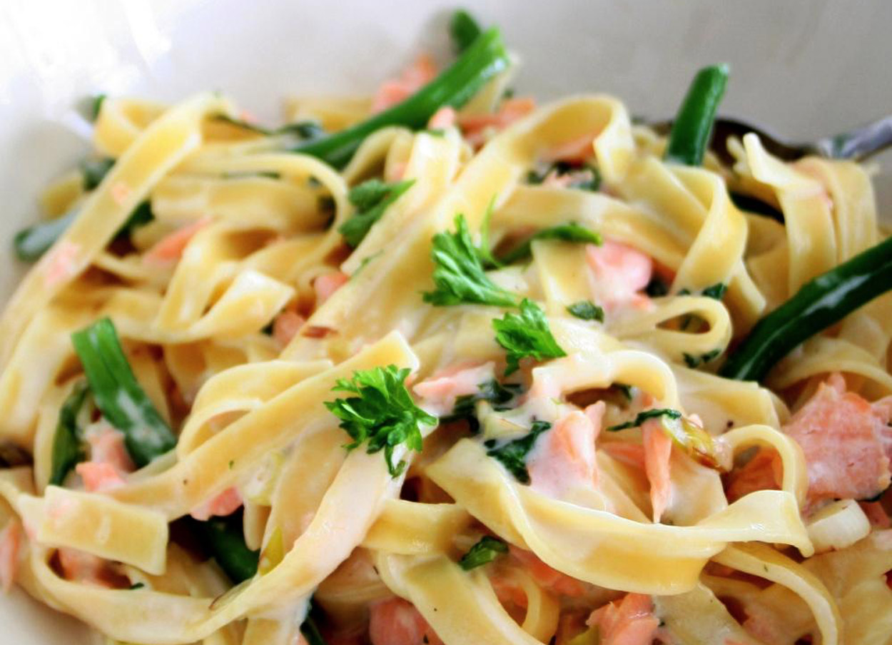 You are currently viewing Pappardelle funghi porcini e salmone