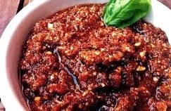 Read more about the article Pesto rustico di melanzane e pomodori