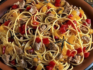 Read more about the article Spaghetti alla chitarra al sugo di agnello